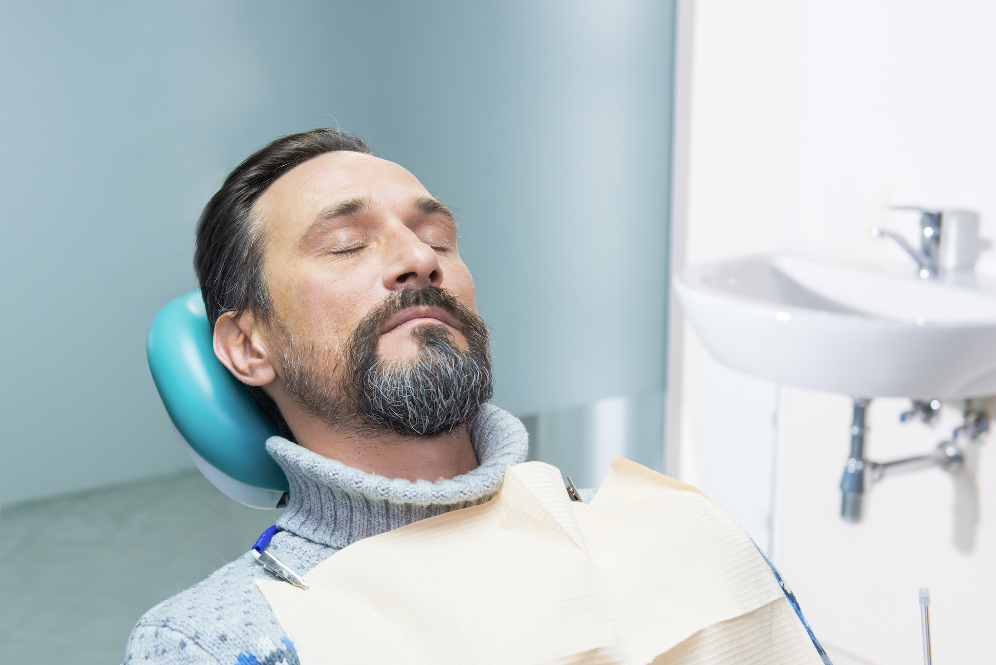 Dentist Kelowna | Dr. Sandy Crocker, Dr. Peter Mitchell | IV Sedation & Oral Surgery | Kelowna Dentist